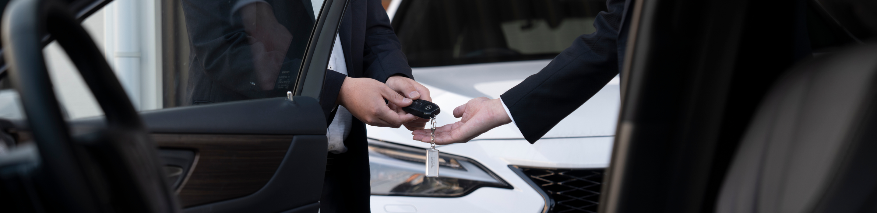 レンタカー事業